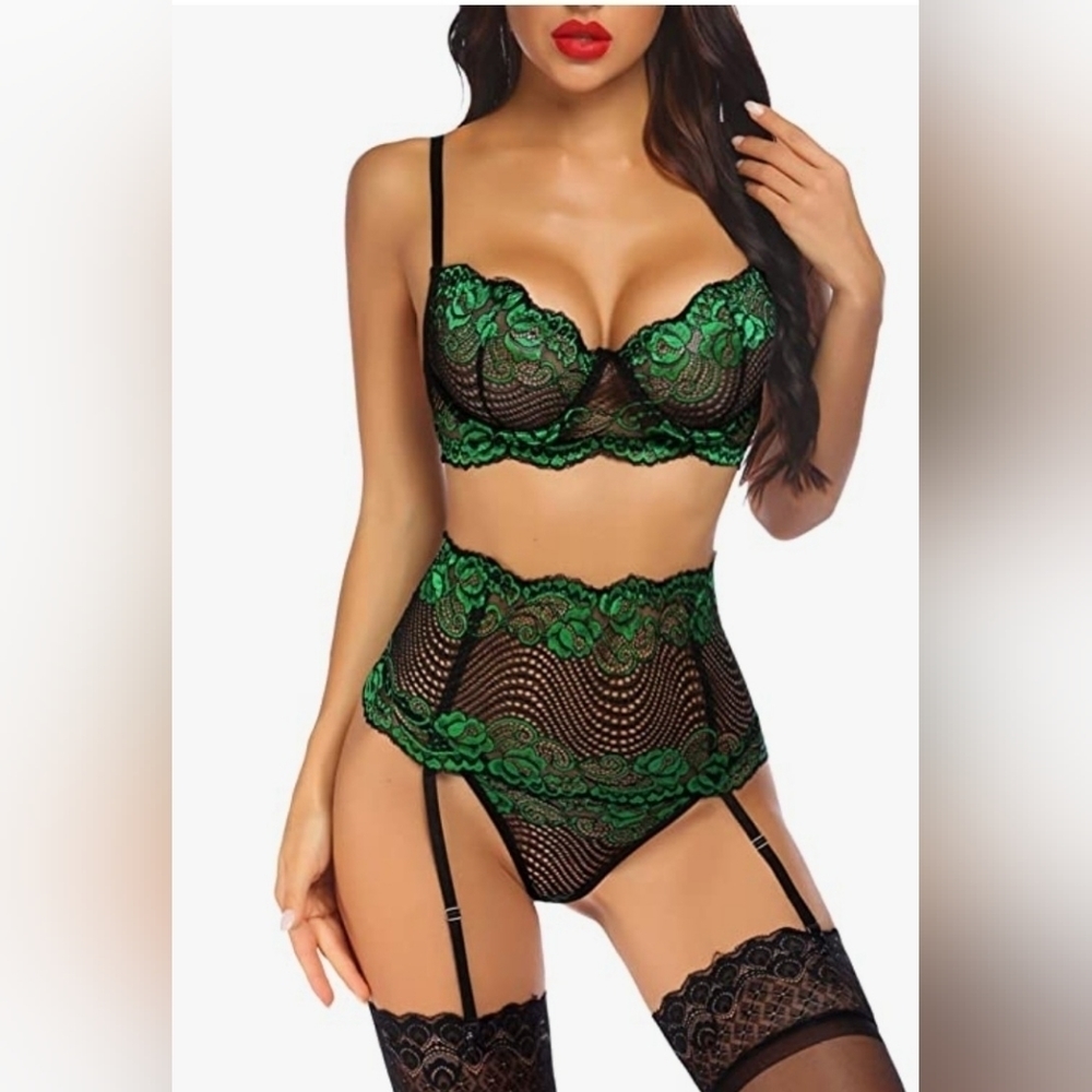 Size Small thru XL- Lingerie Set Underwire Bra with Garter Belt and G-string
